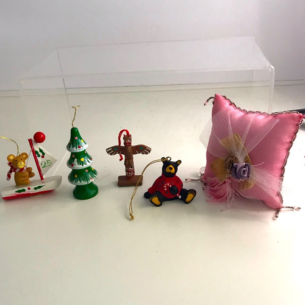 Lot of 5 Vintage Christmas Ornaments - Made in Taiwan/Alaska/USA